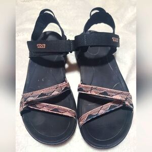 Womens Tevas